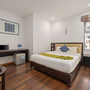 Standard Zimmer mit Kingsize-Bett